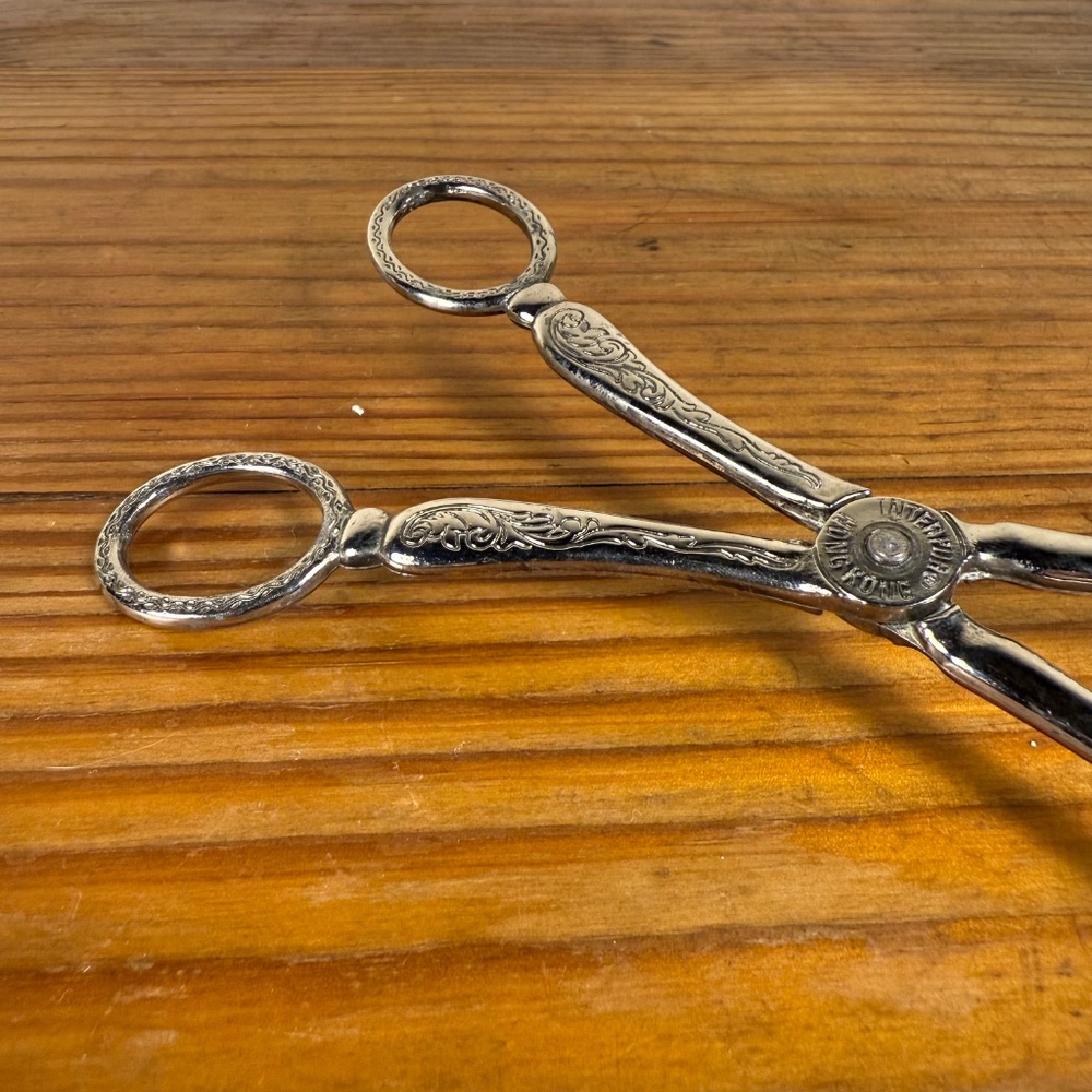 Vintage Silverplate Pastry Serving Tongs | Ornate Etched Design | Hong Kong - Picture 10 of 15